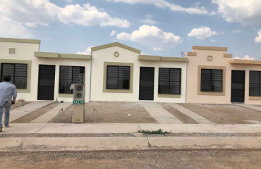 Urbi Villa - Edificación de Vivienda7425
